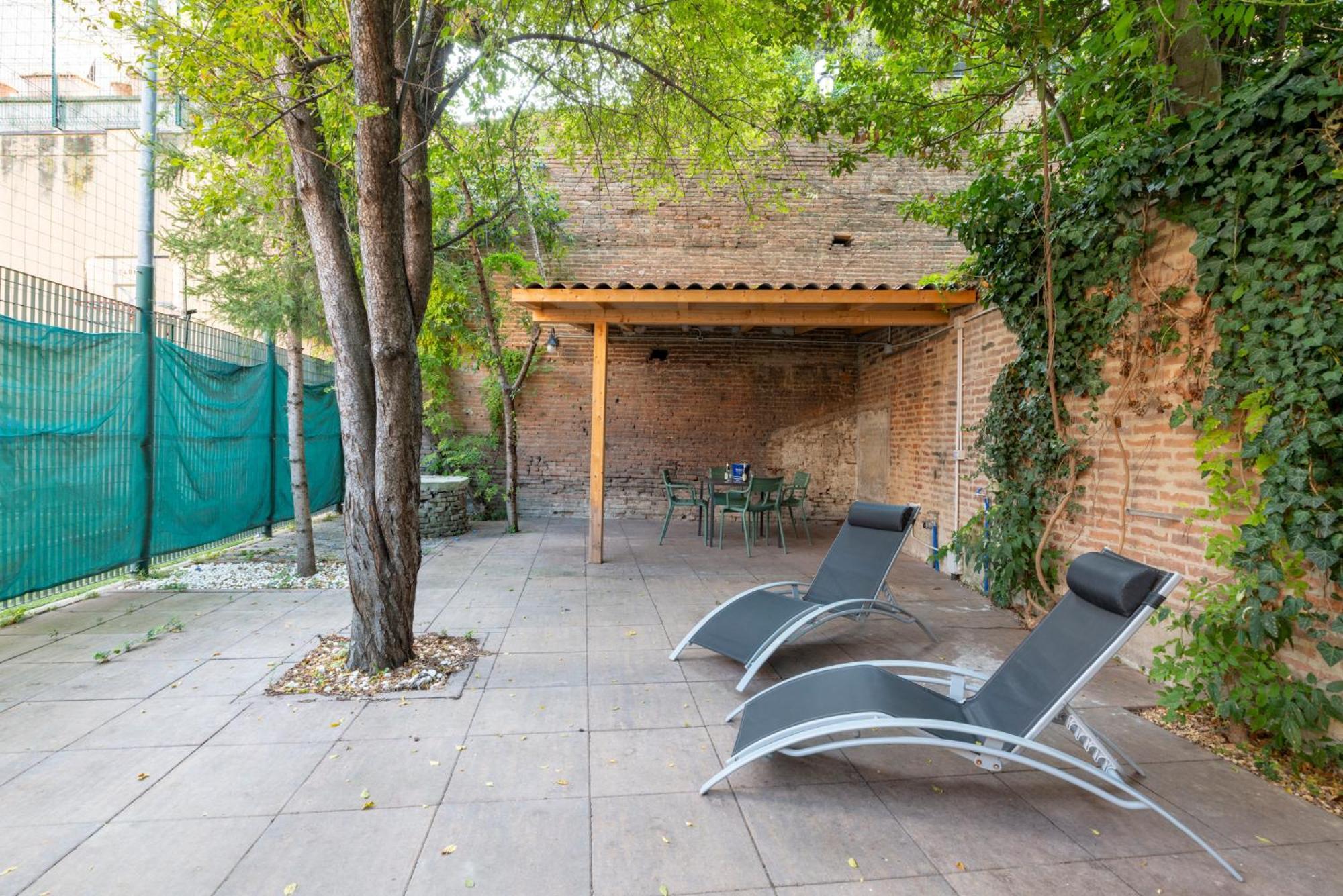 Aldrovandi Luxury Suites And Apartment Bologna Exterior photo